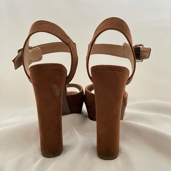 Platform suede ankle strap peep toe heels - Picture 3 of 5